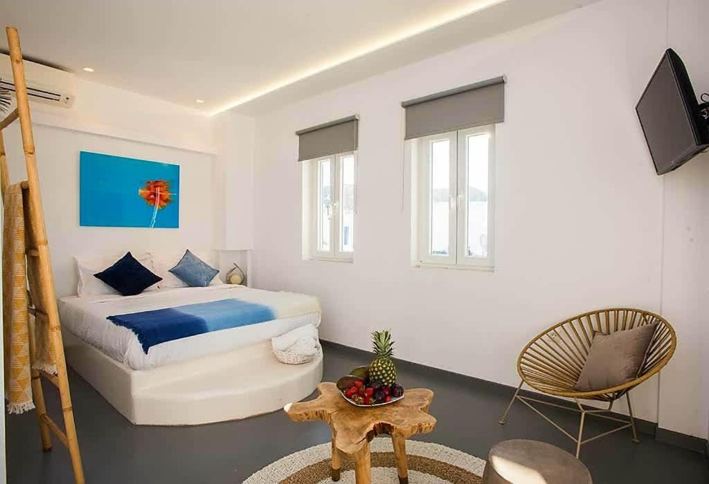 Jonaz Suites Mykonos Town Exterior photo