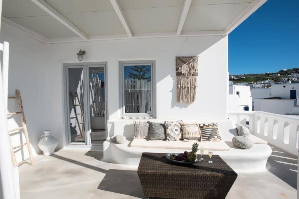 Jonaz Suites Mykonos Town Exterior photo