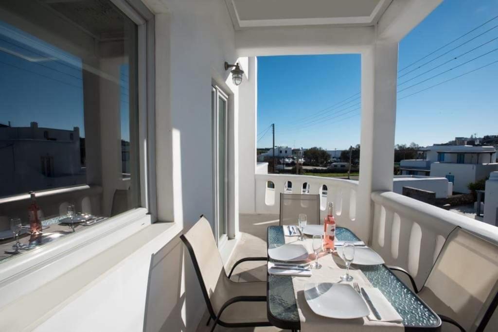 Jonaz Suites Mykonos Town Exterior photo